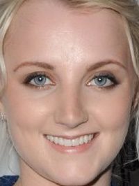  Evanna Lynch