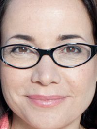  Janeane Garofalo