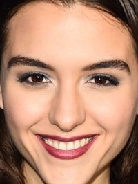  Quinn Shephard