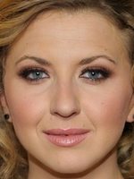 Nina Arianda