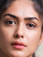 Mrunal Thakur