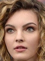 Camren Bicondova