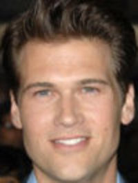  Nick Zano