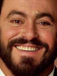  Luciano Pavarotti