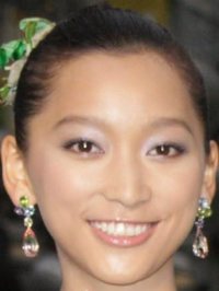  Anne Watanabe