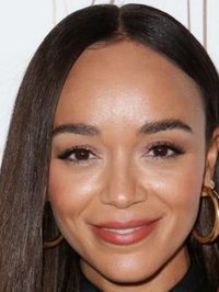  Ashley Madekwe