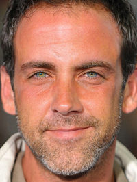  Carlos Ponce