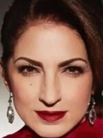 Gloria Estefan