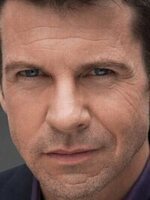 Lloyd Owen