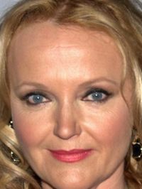  Miranda Richardson