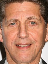  Peter Coyote