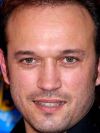  Vincent Perez