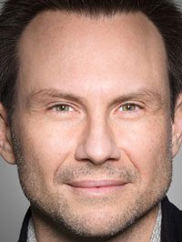  Christian Slater