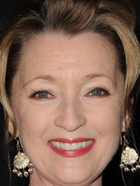  Lesley Manville