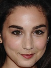  Molly Ephraim