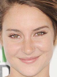  Shailene Woodley