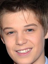  Colin Ford