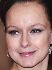  Samantha Morton