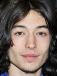  Ezra Miller