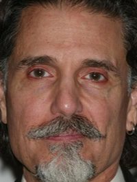  Chris Sarandon