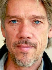  Stephen Gaghan