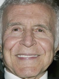  Ricardo Montalbán