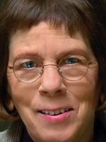 Linda Hunt