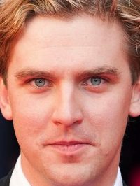  Dan Stevens