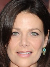  Meredith Salenger