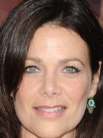 Meredith Salenger