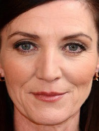  Michelle Fairley