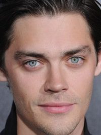  Tom Payne