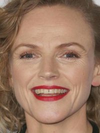  Maxine Peake