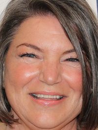  Mindy Cohn