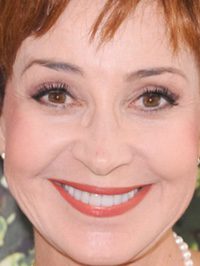  Annie Potts