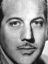  Melvyn Douglas