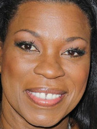  Lorraine Toussaint