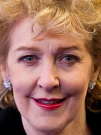  Patricia Hodge