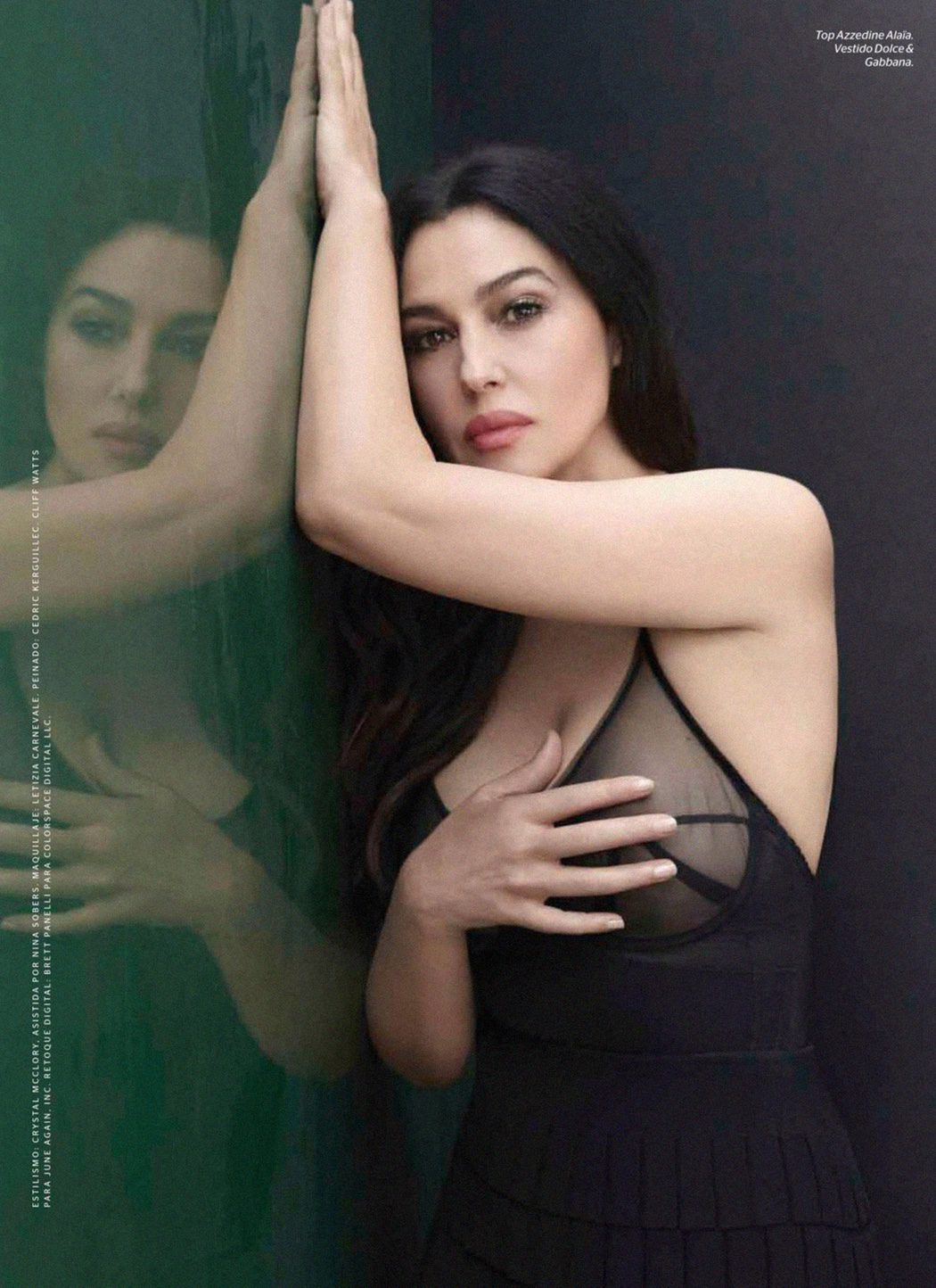 Monica Bellucci posando para Esquire