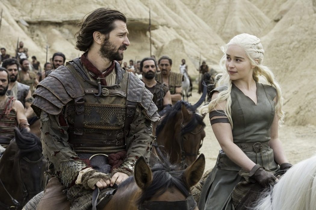 Daario Naharis y Daenerys Targaryen