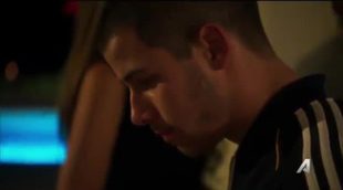 Escena de sexo en 'Kingdom' con Nick Jonas