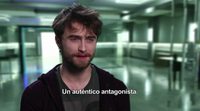 Daniel Radcliffe: "Michael Caine tiene mucha más energía que gente más joven"