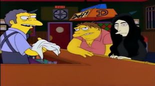 'Los Simpson' Yoko Ono en la tarbena de Mou