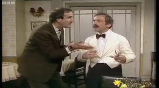 Clip 'Fawlty Towers' - Manuel: "No sé nada"