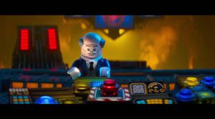 Clip español 'Batman: La LEGO película': Cuide a su hijo