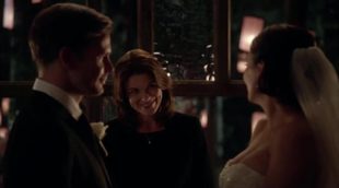 Escena de la boda de Alaric y Jo