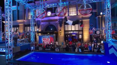 Stephen Amell en 'American Ninja Warriors'