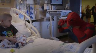 'Spiderman: Homecoming' Tom Holland visita a los niños de un hospital