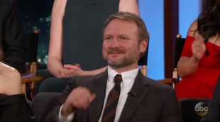 Director Rian Johnson revela la primera palabra en "Star Wars: Los últimos Jedi'