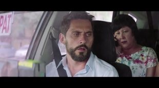 Clip 'La Tribu': "En el taxi con Las Mamis"